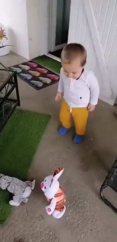 Ужс...