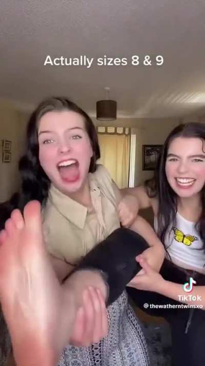 twins foot 