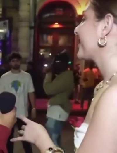 HolUp - Video #3990