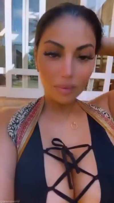 Hot Mommy
