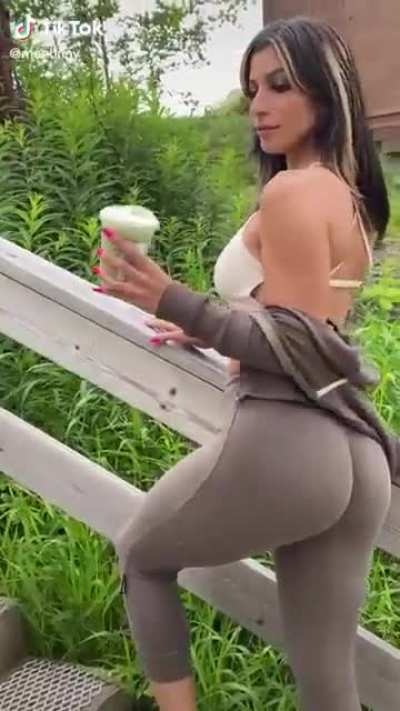 We all love leggings 🔥