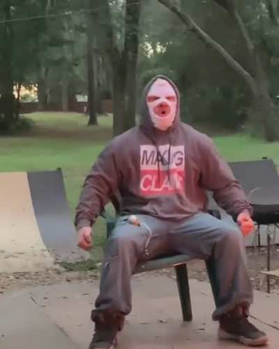 Sick trick bro (Reupload forgot to reply to bot)
