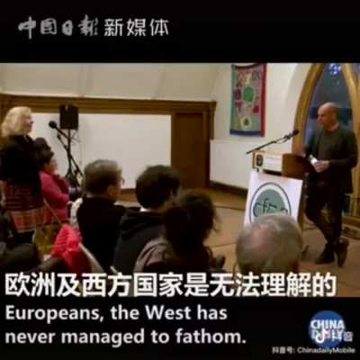 Ex-Finance Minister of Greece Yanis Varoufakis put the American creature in her place