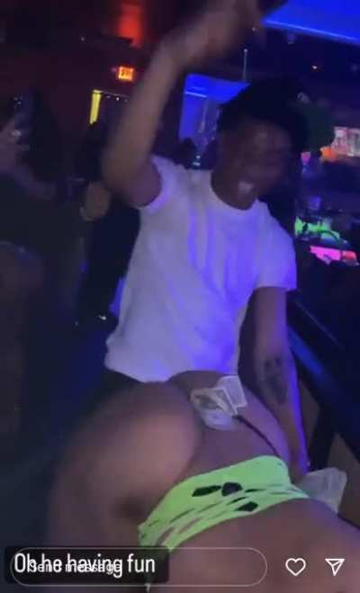 Dougie wildin😭😭😂