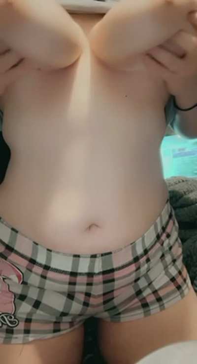 Wanna play with them? 😋 [Reveal]