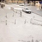 Driver hits fence, ruptured his fuel tank, shredded his tyre on the curb and sprayed it up the side of his car, then grinded rims until...