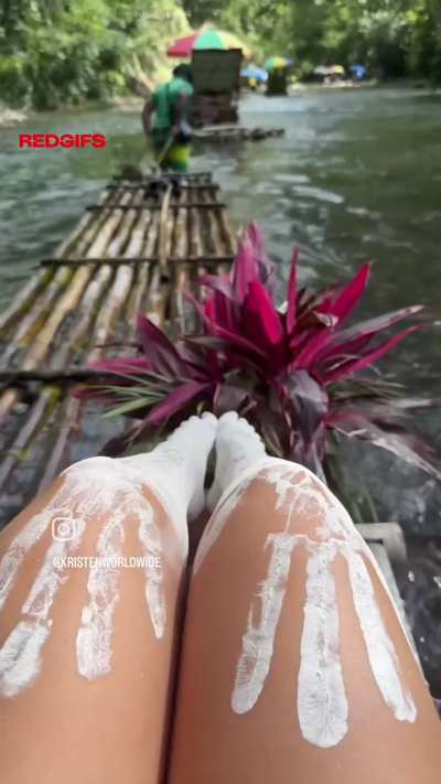 Thot in a boat