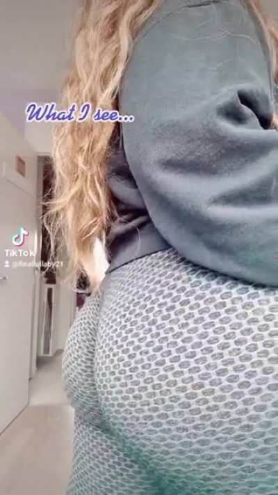peach 🍑😏