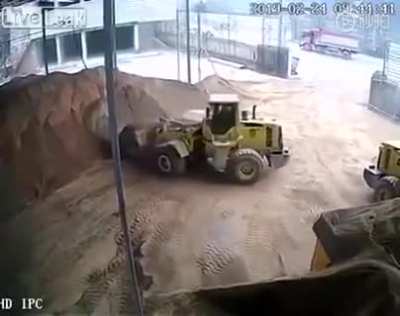 This loader driver man...