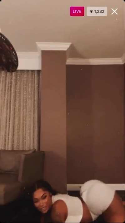 ‍