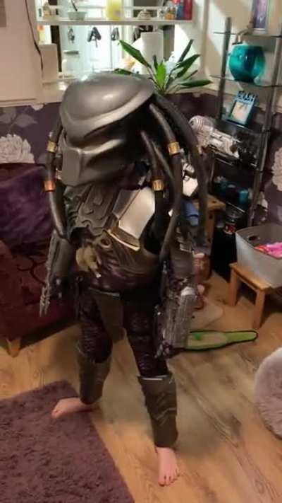 Predator Costume for my Son - First time Cosplay build.