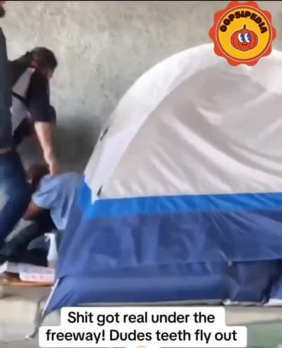 Sh*t got real under the freeway 🥊 🥊