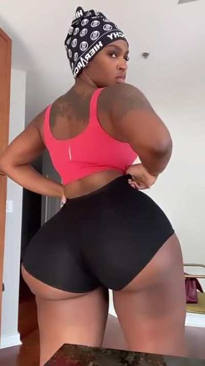 Lambo<wbr>rghin<wbr>iBodi<wbr>ezz #Appr<wbr>oved😍<wbr>🍑✅