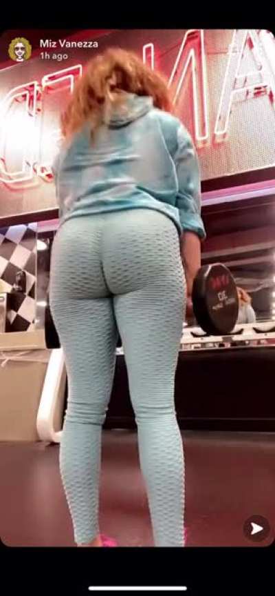 Squats 😍🔥🍑