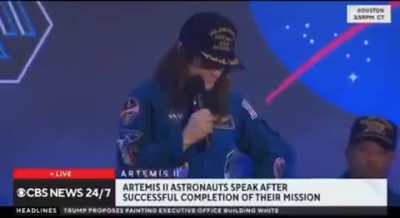 When the Artemis II actornaut's earpiece cuts out mid post-mission speech 💀