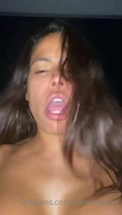 😋