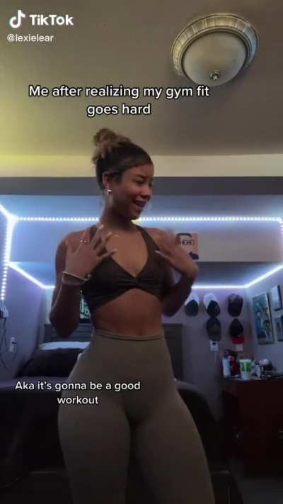 Sexy Ass Queen