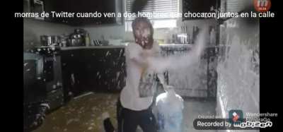 No pos si que bonito imaginar gente real teniendo relaciones y acosarlos que bonito