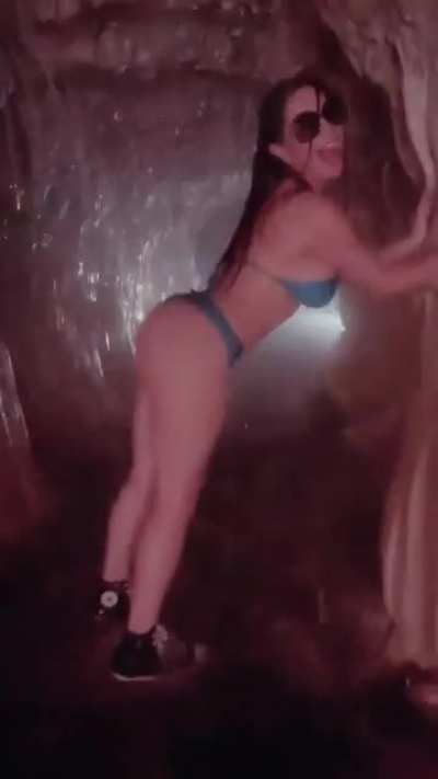 👅