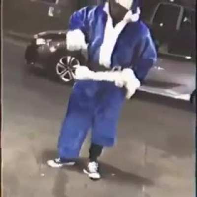 Yo y mis panas cuando suena...