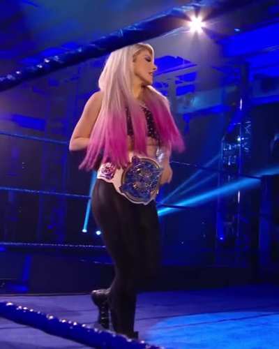 Alexa's booty