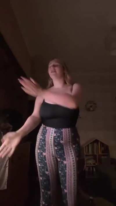 @reeseybum