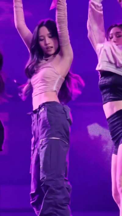230703 Mina
