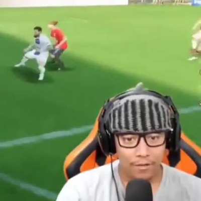 pega ai goleiro