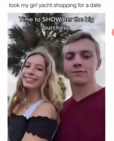 Y A C H T