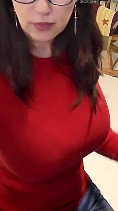 2025-12-29 Trisha Hershberger talks dvd's (a closer look)