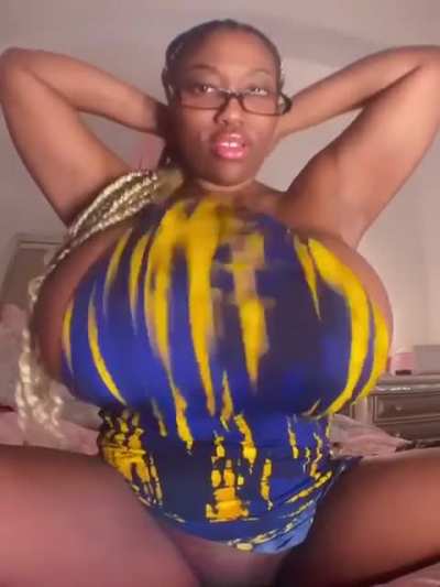 Gyaat damn 