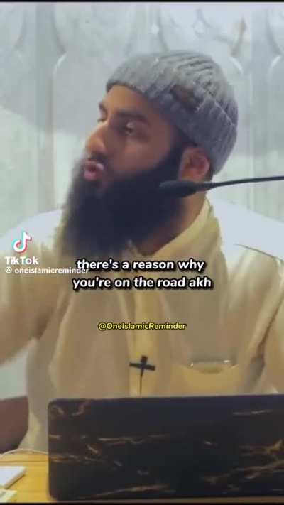When I see Jneat standing in the road.