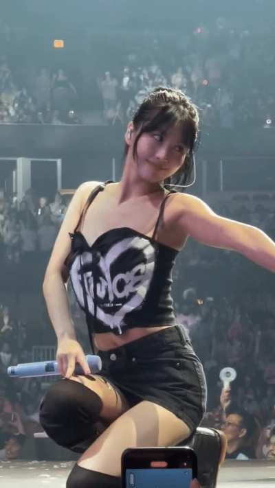 Stunning Momo