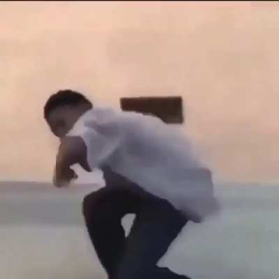 How ima do bruce at the deo meetup cuz he ban me from chat