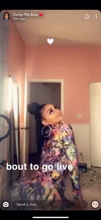 Recent snap 👀🍑