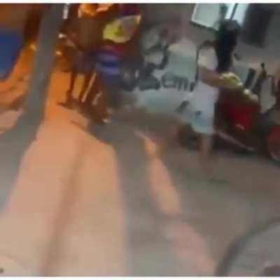 Como é uma brincadeira de rua no Rio