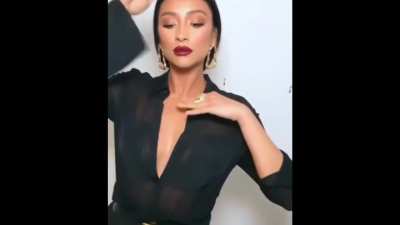 IG Braless Dancing