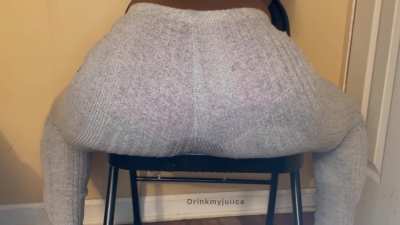 Grey leggings