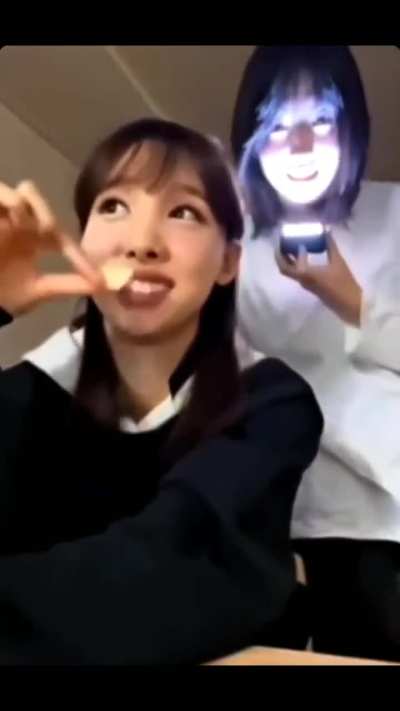 Scary momo