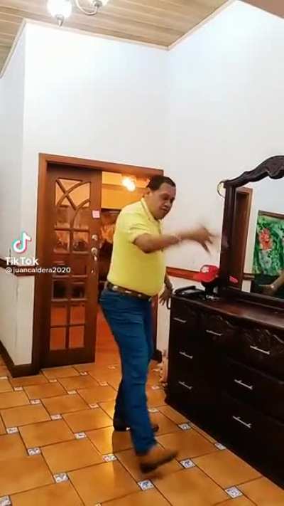 Wtf literalmente tu tío