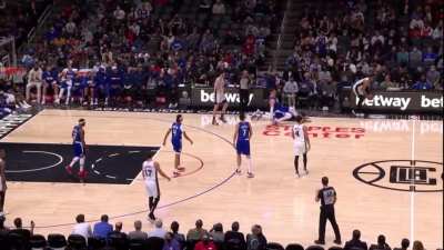 (highlight) Hartenstein tries to help Paul George off the floor but slips on PG sweat and falls on top of him
