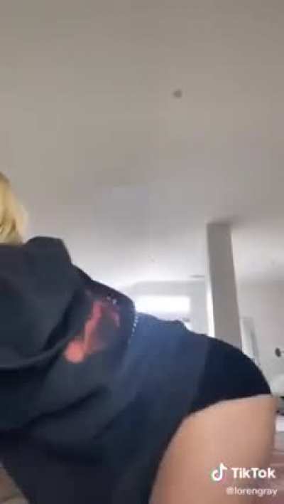 Slow-mo jiggle