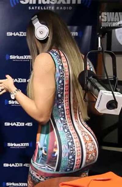 Khloe Kardashian 