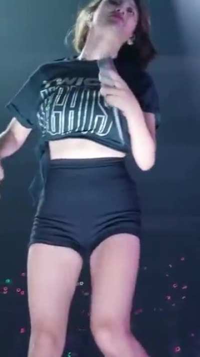 Jiggly jihyo