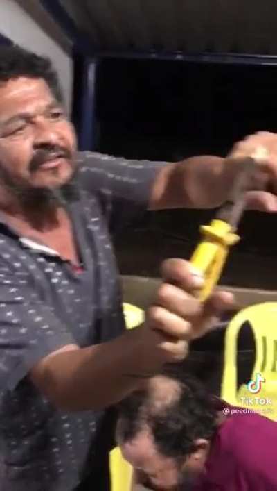 Magia do bar, tem até dentista
