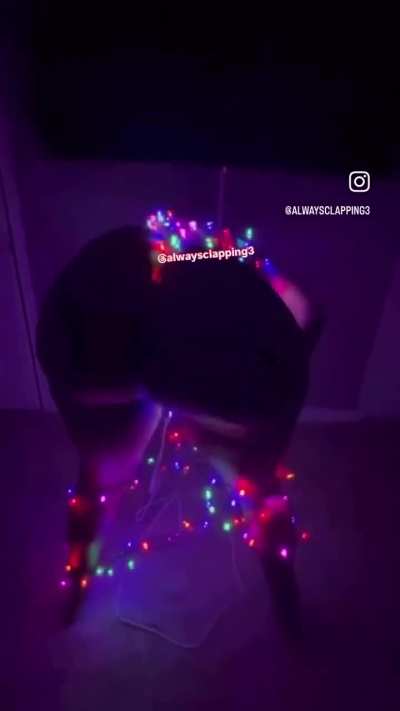 💡