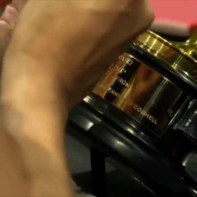 Billie and Finneas getting their first Oscar inscribed.