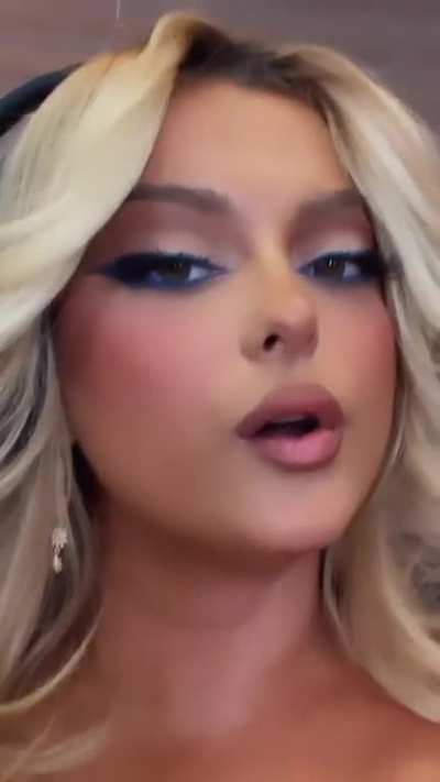 Instagram Video in the Studio (April 2023)