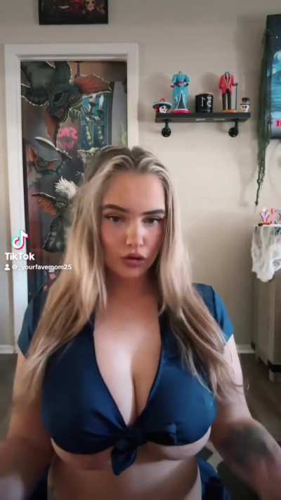 @_yourfavemom25