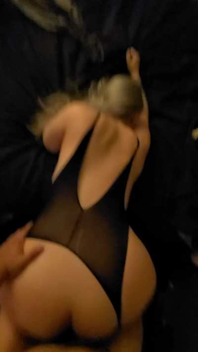 I love pawgs.